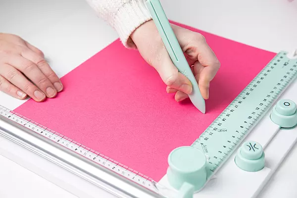 Cizalla Y Tabla De Marcado Sizzix