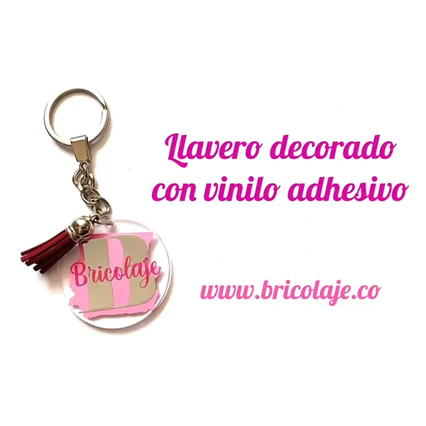 Llaveros personalizados con vinilo adhesivo