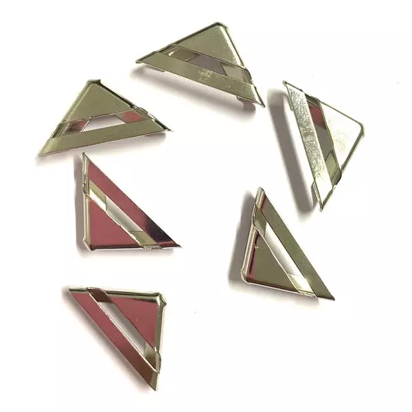 Esquinero Plateado Una Linea * 12 Pz