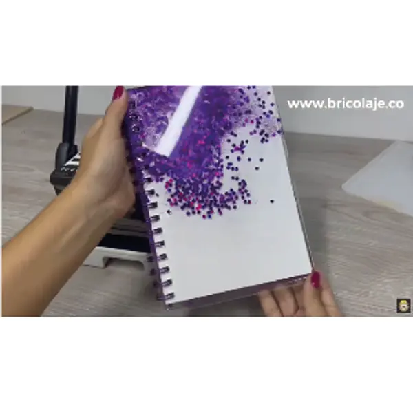 Encuadernacion agenda con tapas en resina