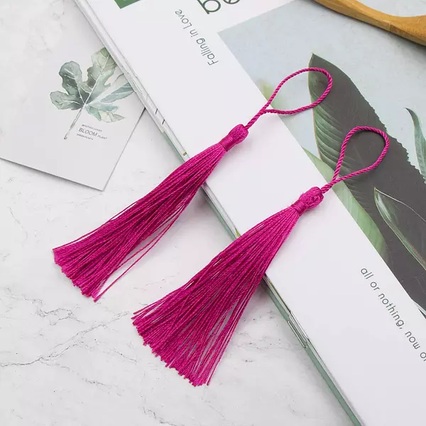12 Borlas De Hilo Magentas