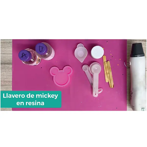 Llavero de Mickey en Resina
