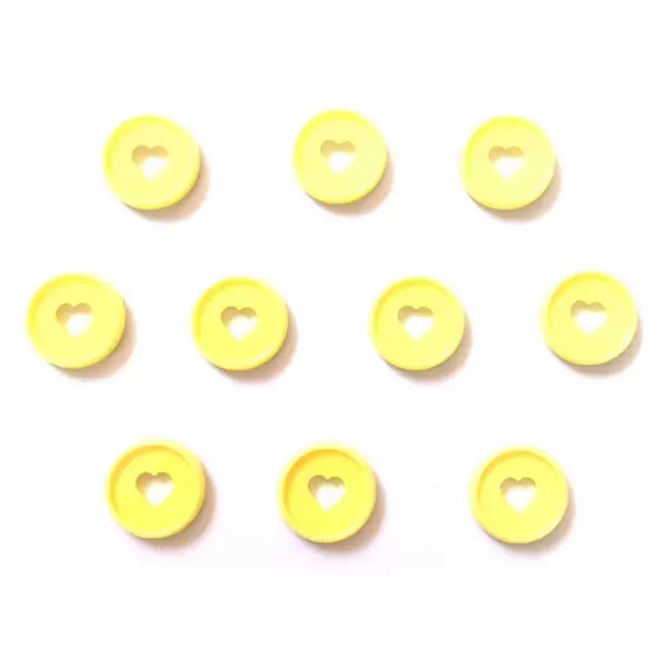 Discos Corazon Amarillo Pastel 2.8 Cm * 10 Pz