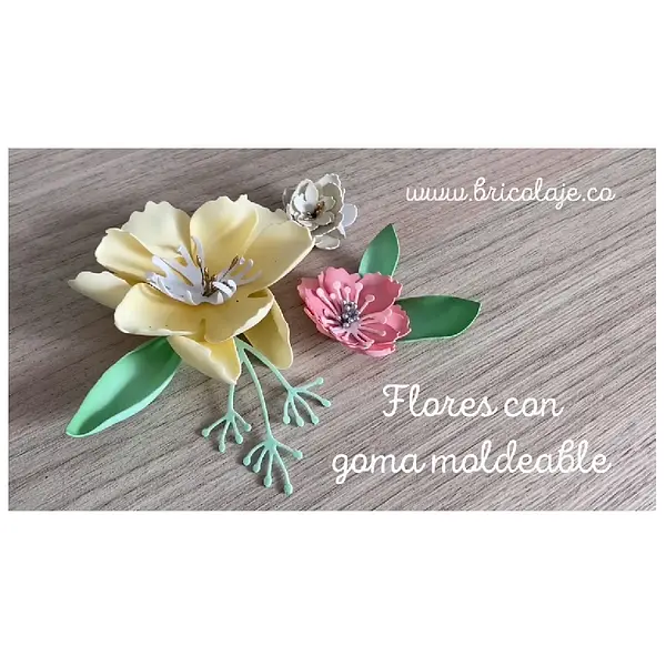 Flores con Goma Moldeable Sizzix