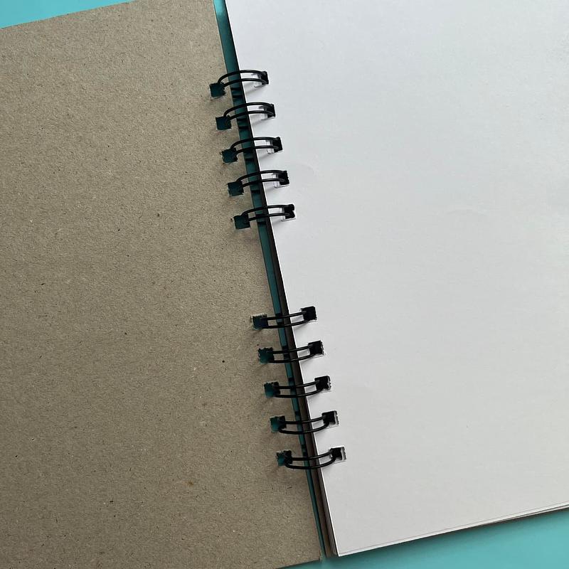 Cuaderno personalizado A4 hojas color - Tienda Fotografía Mar del